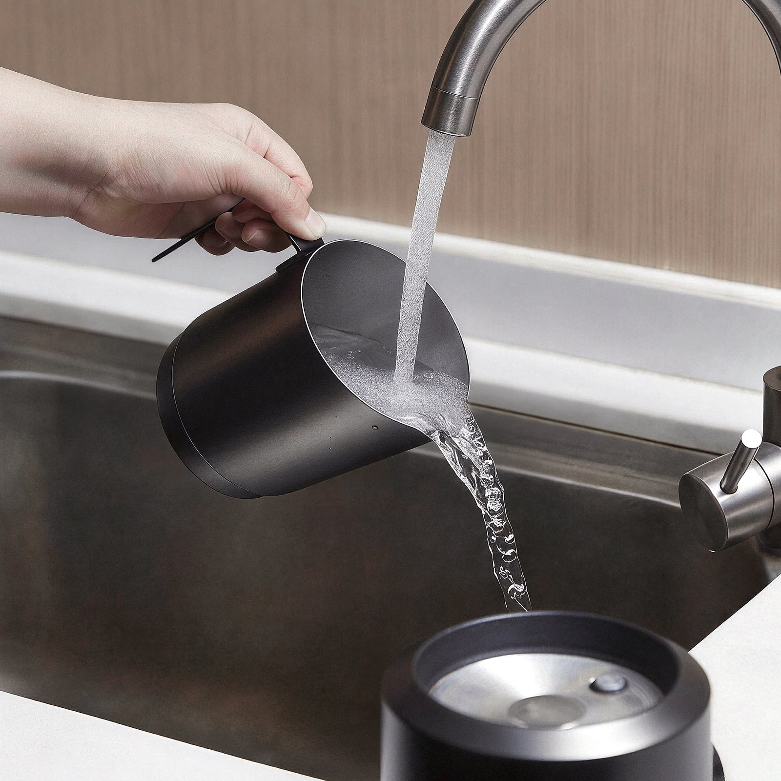 zeroHero Lark Milk Frother