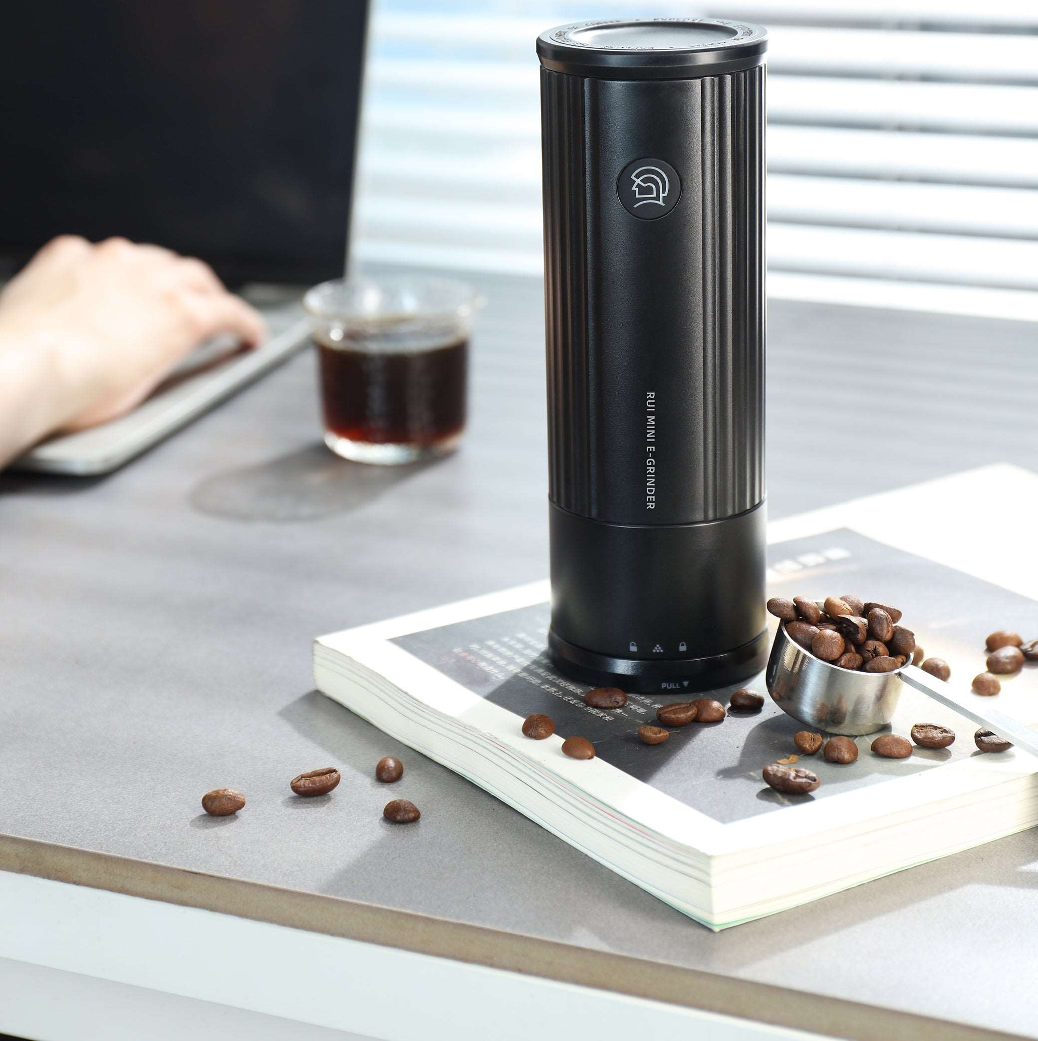 zeroHero Rui Mini Electric Portable Coffee Grinder - zeroHero