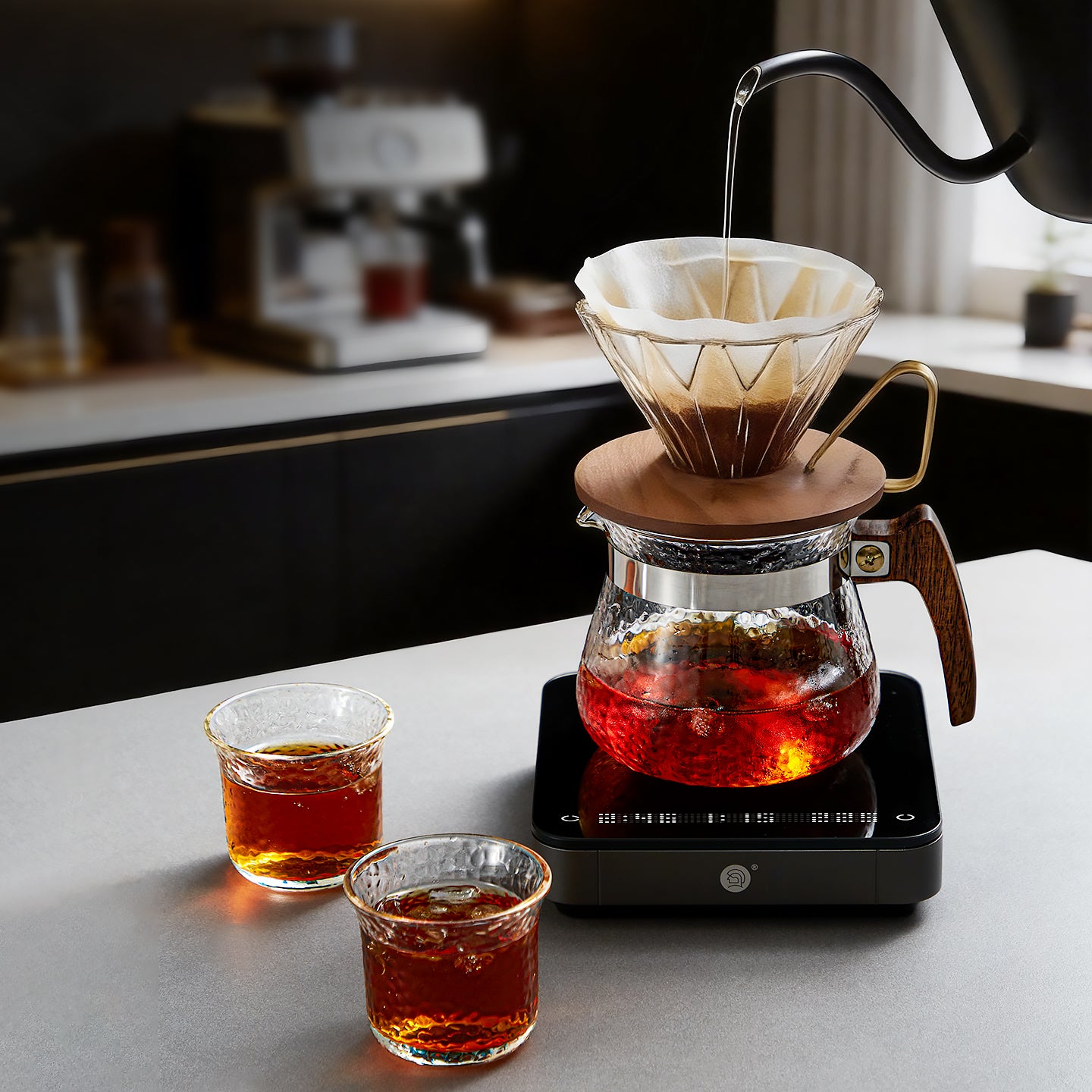 zeroHero Hammered Pour-over Coffee Set - Walnut Handle Kettle & Wood Dripper